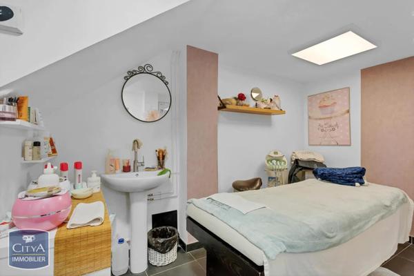 Local commercial à vendre 74m²