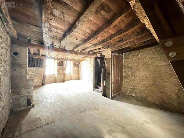 Achat - Immeuble Dinan 22100 134 m 2 694 m 2