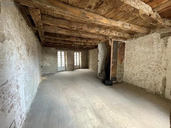 Achat - Immeuble Dinan 22100 134 m 2 694 m 2