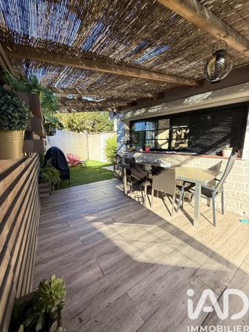 Maison à vendre 7 pièces 212 m² Marseille 13