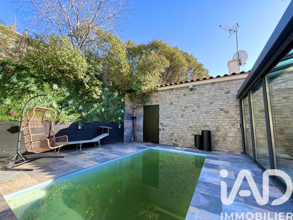 Maison à vendre 7 pièces 212 m² Marseille 13