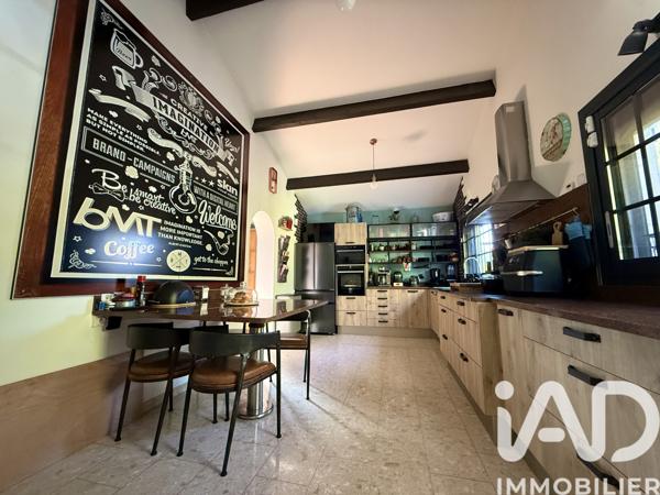 Maison à vendre 7 pièces 212 m² Marseille 13