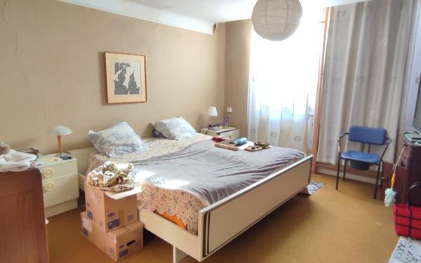 Maison à vendre    3 pièces • 128 m2 Vic-en-Bigorre