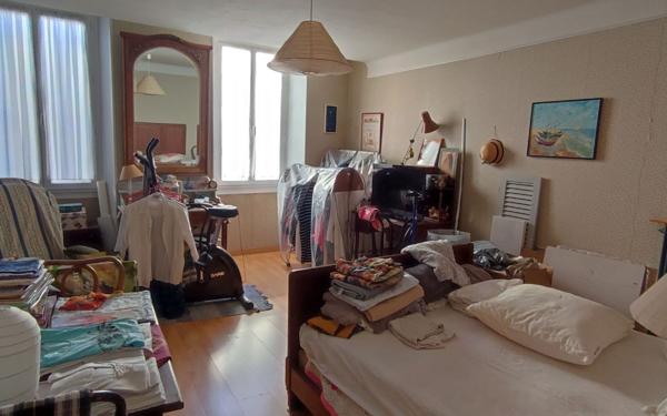 Maison à vendre    3 pièces • 128 m2 Vic-en-Bigorre