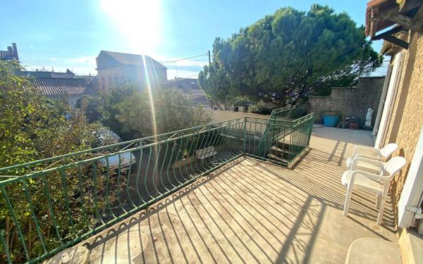 Maison à vendre    7 pièces •  Morières-lès-Avignon