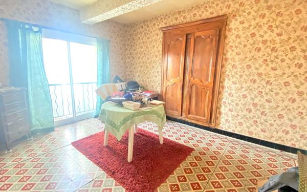 Maison à vendre    7 pièces •  Morières-lès-Avignon