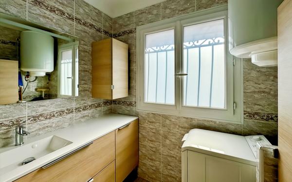 Maison à vendre    7 pièces • 170 m2 Saint-Raphaël