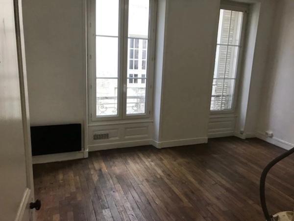 Belle prestation, immeuble de 200 m2, 8 logements, cœur de ville, bonne rentabilité