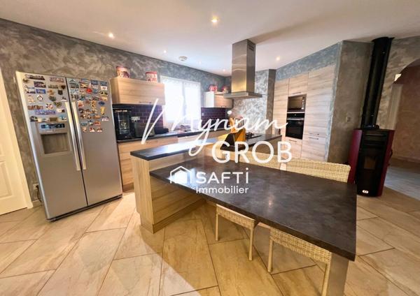 Maison de plain-pied 2010 – 3 chambres – Piscine –Secteur Fonneuve