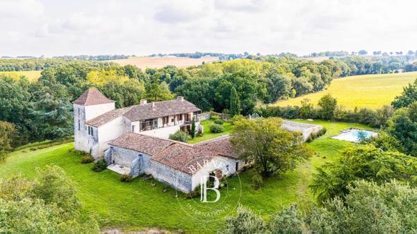 Mauvezin, Château 7 Chambres -  372 m² à vendre