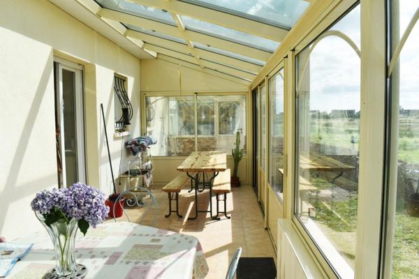 À 300 mètres de la plage, une maison familiale aux beaux volumes