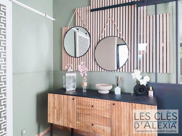 maison plain pied -trois chambres -garage