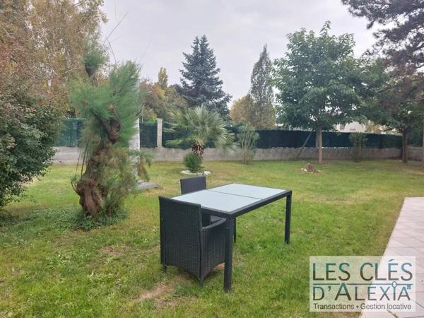 maison plain pied -trois chambres -garage