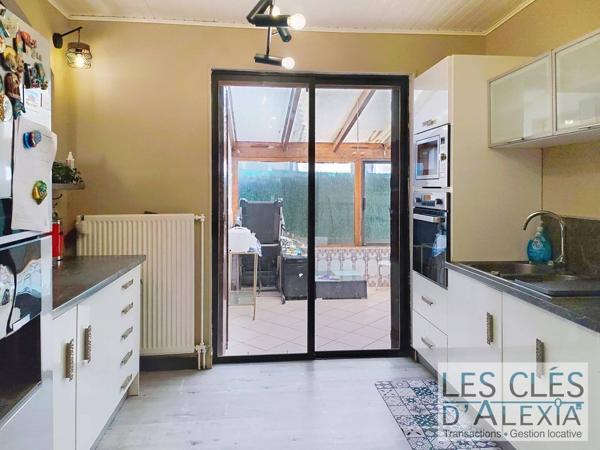 maison plain pied -trois chambres -garage