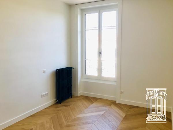 A LOUER - T4 CRILLON - 90m2 - LYON 6