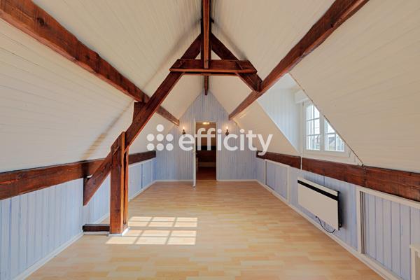 Maison 8 pièces - 222 m²