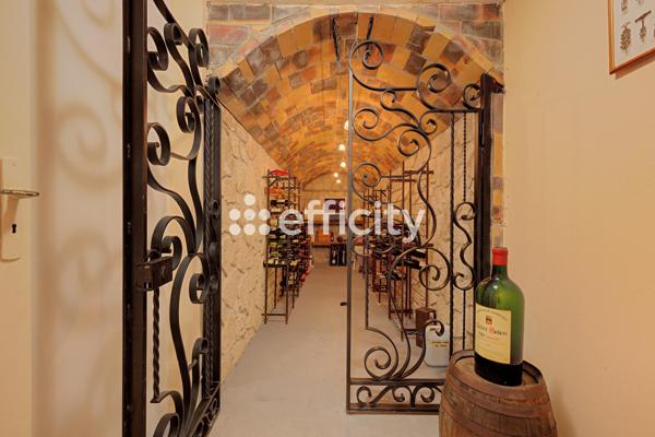 Maison 8 pièces - 222 m²