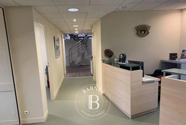 Biarritz, Commerce  177 m² à vendre