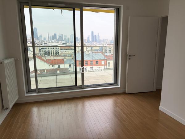 Location Appartement 5 pièces 109.8 m² - Suresnes 92150