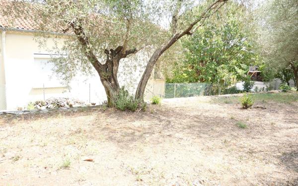 Maison à vendre    5 pièces •  Alès