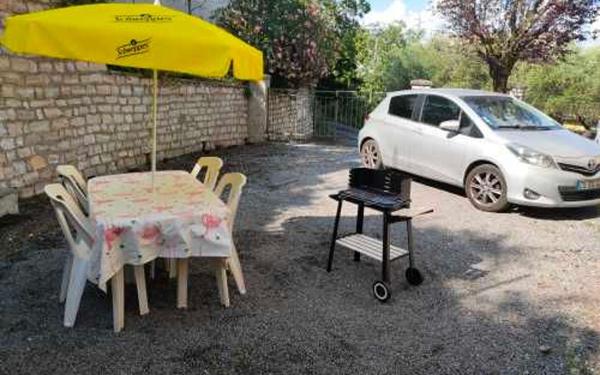 Maison à vendre    5 pièces •  Alès