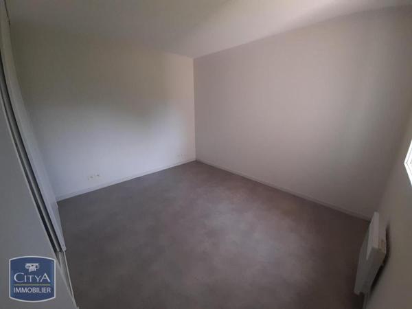 Appartement à louer 3 pièces 55.17m² Tarbes (65000)