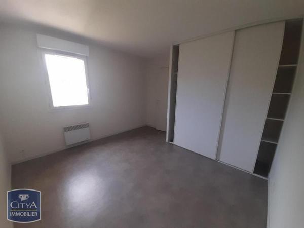 Appartement à louer 3 pièces 55.17m² Tarbes (65000)