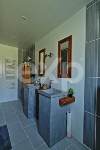 Maison d’architecte 150 m² Saint-Sauveur - 4 chambres - Double garage - 1 800 m² de terrain