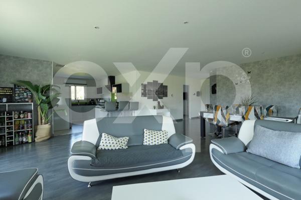 Maison d’architecte 150 m² Saint-Sauveur - 4 chambres - Double garage - 1 800 m² de terrain