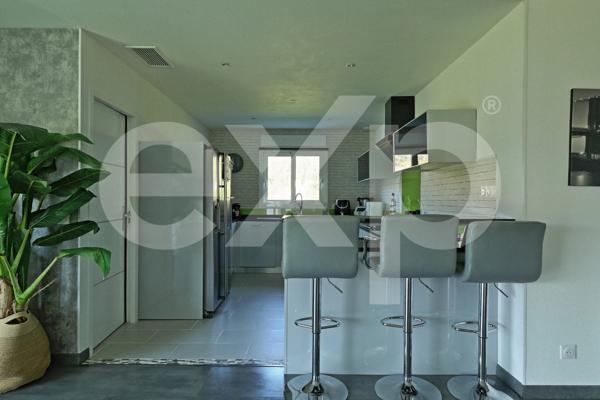 Maison d’architecte 150 m² Saint-Sauveur - 4 chambres - Double garage - 1 800 m² de terrain