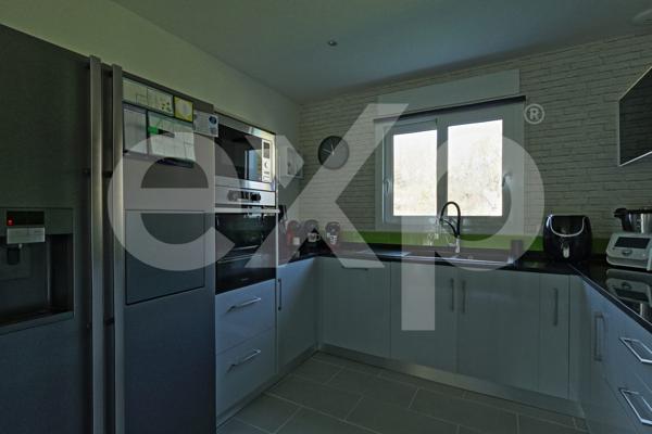 Maison d’architecte 150 m² Saint-Sauveur - 4 chambres - Double garage - 1 800 m² de terrain