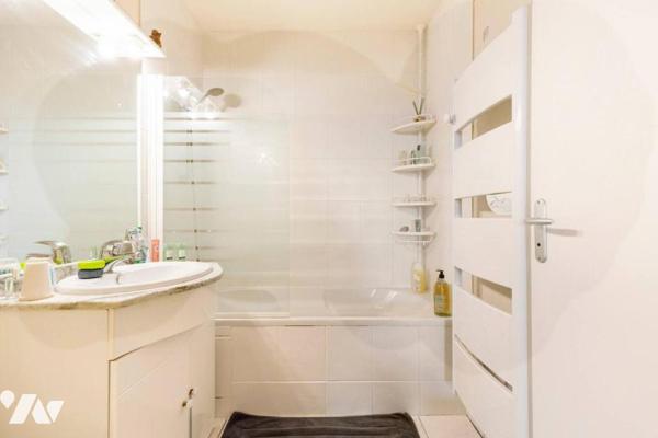 ILE DE NANTES - T4 - 104m² - Double terrasse - Garage