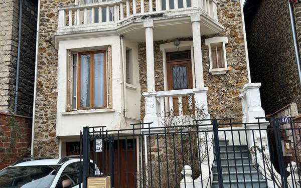Maison à vendre    5 pièces •  Villemomble