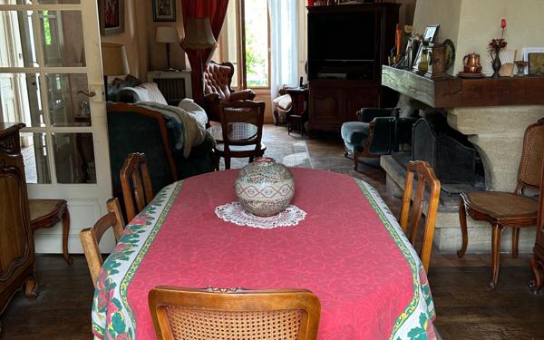 Maison à vendre    5 pièces •  Villemomble