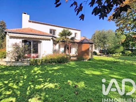 Maison à vendre 6 pièces 202 m² Basse-Goulaine