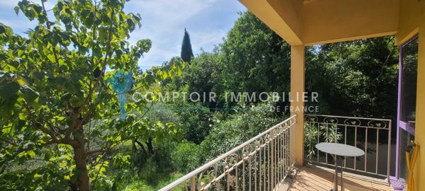 Propriete
                                                                                                                                                                                                                                                                                                                        9 pièce(s)                                                                                                                                                                                                          4 chambre(s)                                                                                                                                                                                                          295  m²