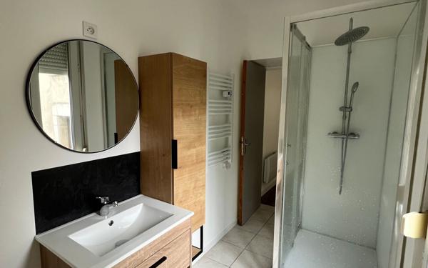 Immeuble à vendre    16 pièces • 271 m2 Nancy