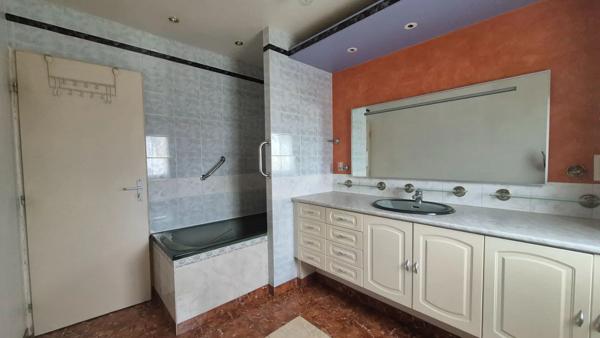 Maison à vendre 4 pièces 90.5m² Lille (59160)
