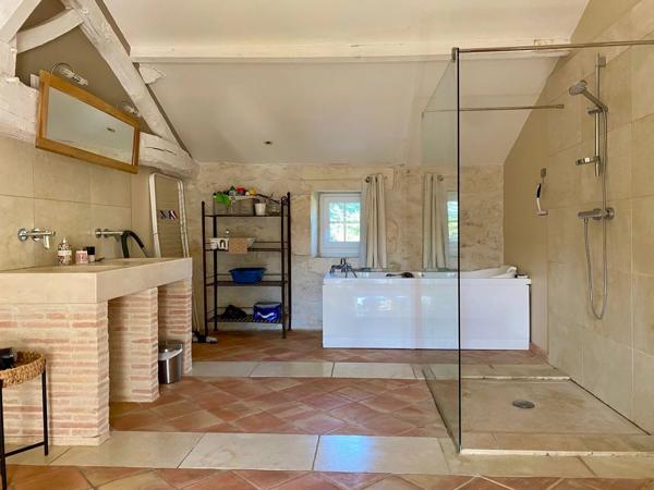 Demeure d'Exception – Propriété Seigneuriale du XVIIᵉ siècle