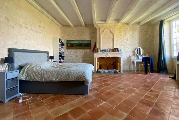 Demeure d'Exception – Propriété Seigneuriale du XVIIᵉ siècle