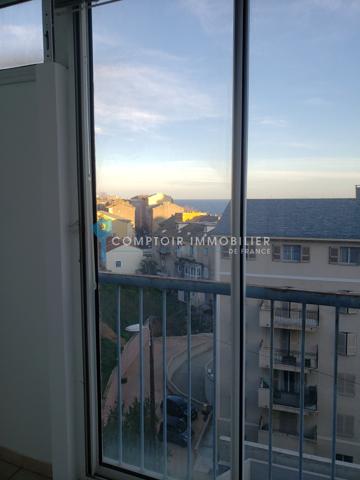 Appartement
                                                                                                                                                                                                                                                                                                                        5 pièce(s)                                                                                                                                                                                                          4 chambre(s)                                                                                                                                                                                                          82.25  m²
