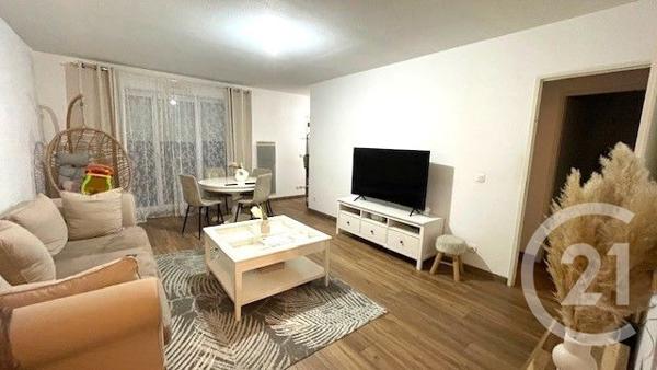 Appartement F3 à vendre  3 pièces - 64 m 2   LANGON  - 33