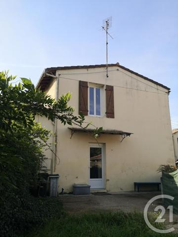 Appartement F3 à vendre  3 pièces - 64 m 2   LANGON  - 33