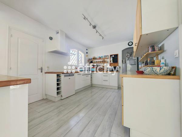 Maison 6 pièces - 140 m²