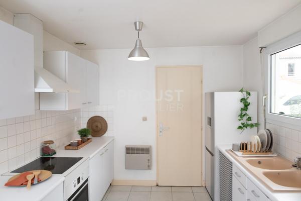 Exclusivité, quartier maif, maison 3 chambres avec garage et jardin