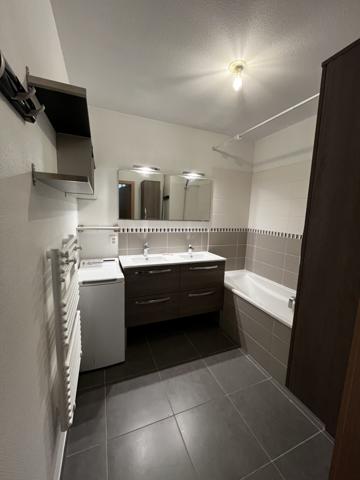 T3 dans résidence récente avec terrasse La Rochelle quartier les Minimes