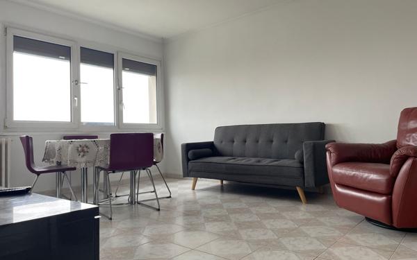 Appartement à vendre    3 pièces • 50,37 m2 Maisons-Alfort