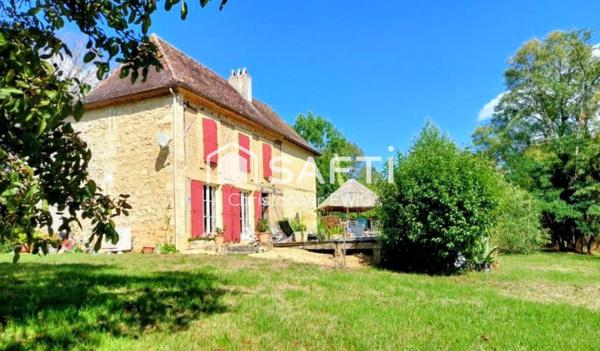 12 ha avec maison et vues imprenables