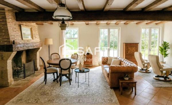 12 ha avec maison et vues imprenables