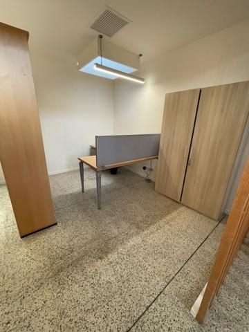 Marseille (13008) Espace clos de bureaux de 20m2 à louer rue Negresko